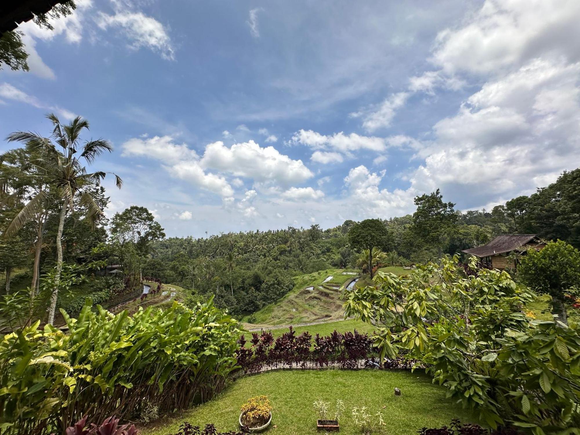 Sang Tirta Resort Penebel Oda fotoğraf
